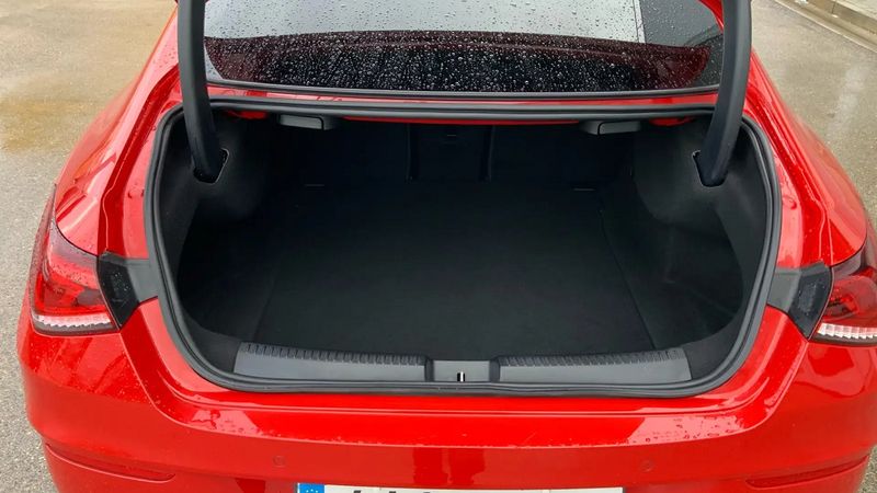 Mercedes-Benz CLA-Class • 2019 • 80,200 km 10