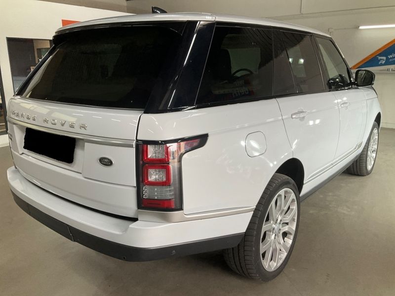 Land Rover Range Rover • 2017 • 92,000 km 3