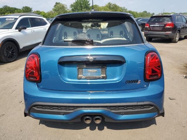 MINI Cooper S • 2023 • 10,000 mi 5