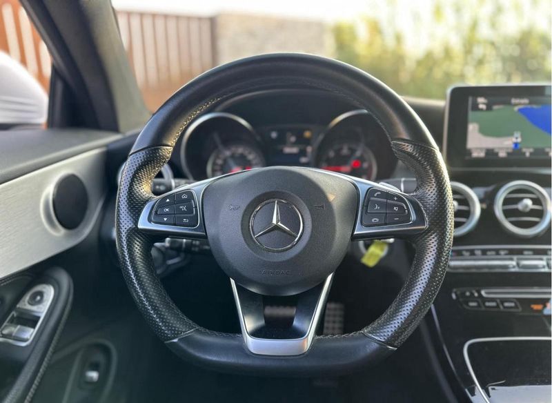 Mercedes-Benz C-Class • 2017 • 130,000 km 4