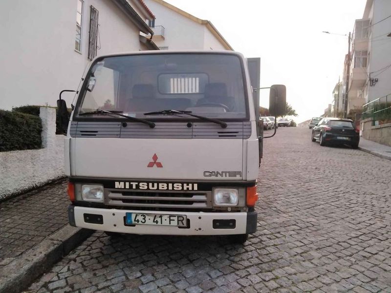 Mitsubishi Fuso canter • 1990 • 383,000 km 1