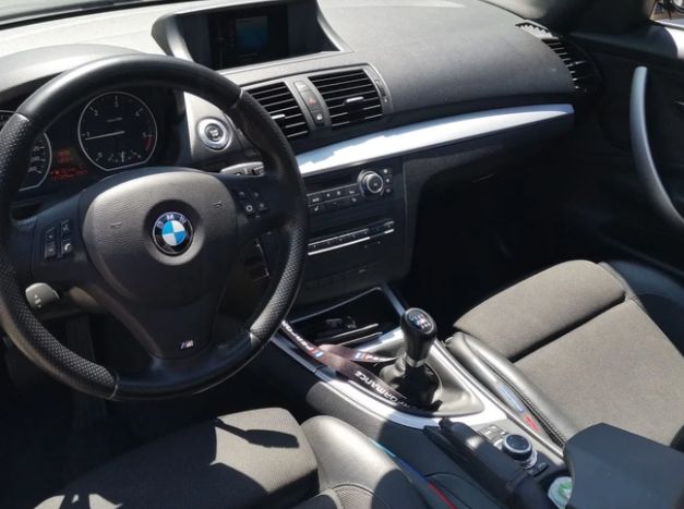 BMW 1 Series • 2011 • 132,000 km 3