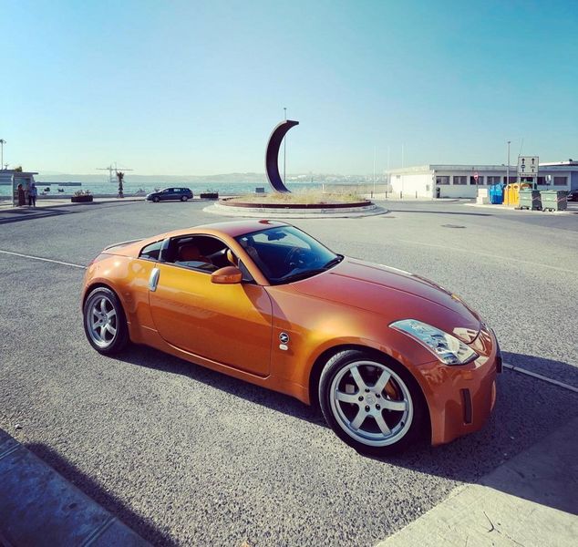 Nissan 350 Z • 2004 • 70,000 km 3