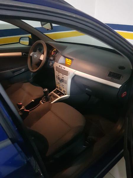 Opel Astra • 2007 • 244,549 km 10