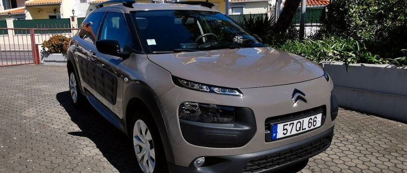 Citroën C4 • 2015 • 100,000 km 1