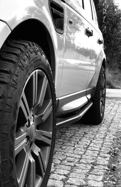 Land Rover Range Rover • 2008 • 157,000 km 3