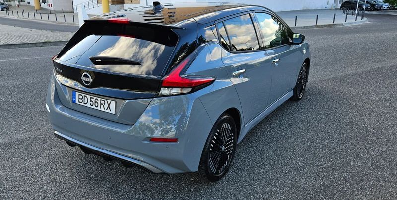 Nissan Leaf • 2022 • 6,000 km 1