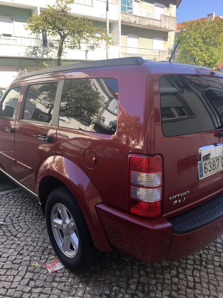 Dodge Nitro • 2010 • 274,000 km 1