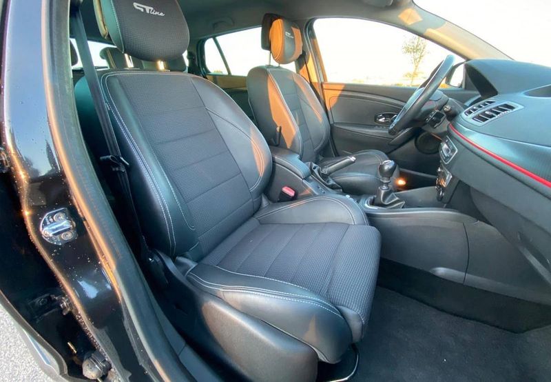 Renault Mégane • 2014 • 149,999 km 10