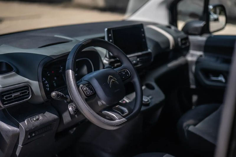 Citroën Berlingo • 2020 • 89,000 km 7