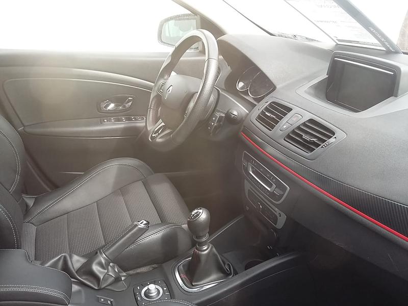 Renault Mégane • 2016 • 63,700 km 2