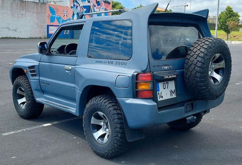 Mitsubishi Pajero • 1997 • 200,000 km 2