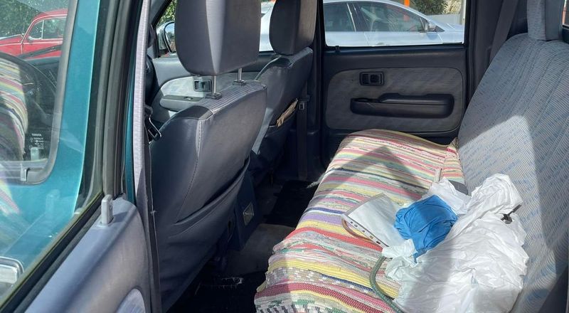 Toyota Hilux • 2009 • 89,000 km 4