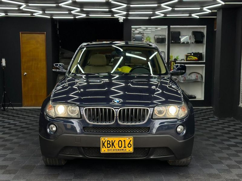 BMW X3 • 2010 • 128,000 km 8