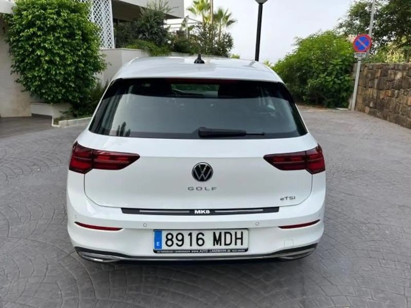 Volkswagen Golf • 2020 • 25,000 km 3