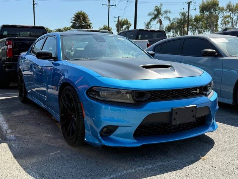 Dodge Charger • 2023 • 24,053 km 3