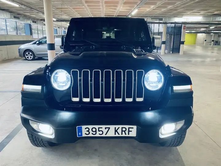 Jeep Wrangler • 2019 • 117,000 km 1