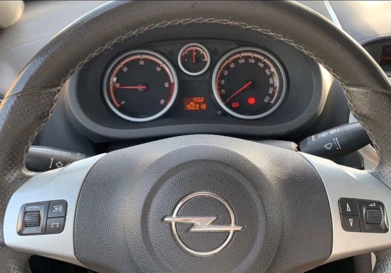 Opel Corsa • 2007 • 150,000 km 2