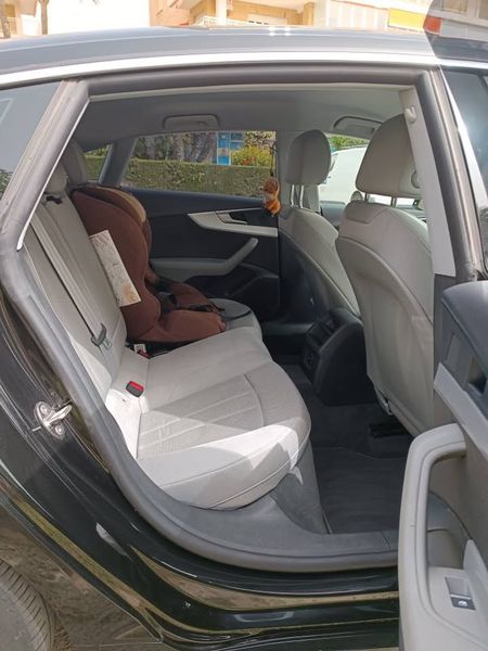 Audi A5 • 2017 • 97,000 km 3