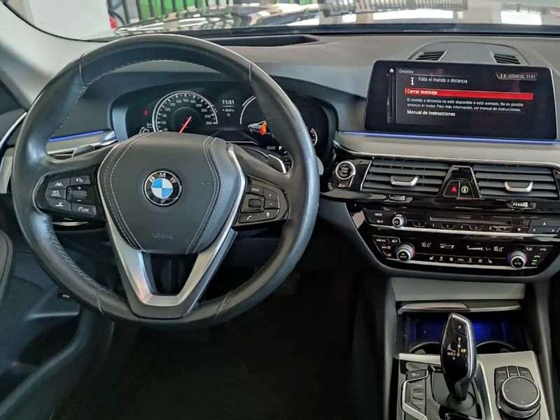 BMW 5 Series • 2018 • 82,283 km 8