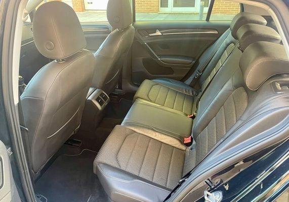 Volkswagen Golf • 2013 • 199,000 km 11