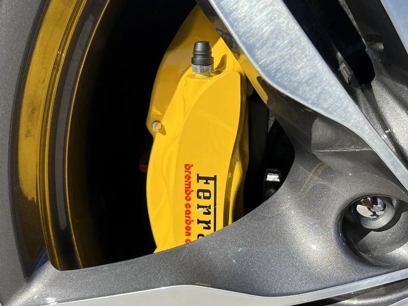 Ferrari Portofino • 2020 • 17,600 km 17