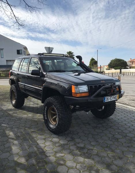 Jeep Grand Cherokee • 1999 • 142,000 km 1