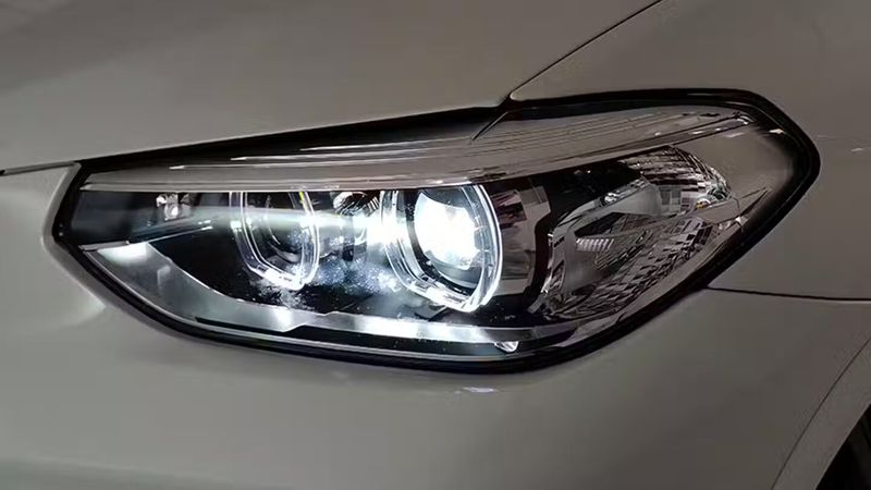 BMW X4 • 2019 • 69,672 km 7