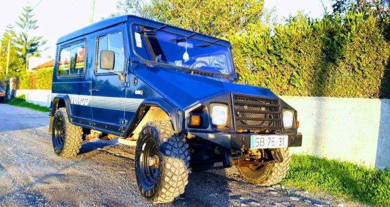 Hummer H1 • 1989 • 170,000 km 1