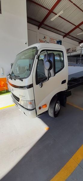 Toyota Dyna • 2007 • 177,000 km 5