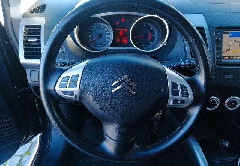 Citroën C-Crosser • 2008 • 190,000 km 4