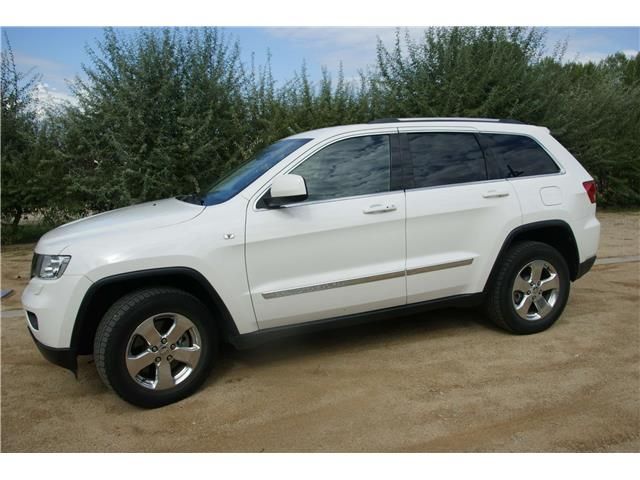 Jeep Grand Cherokee • 2012 • 183,000 km 4