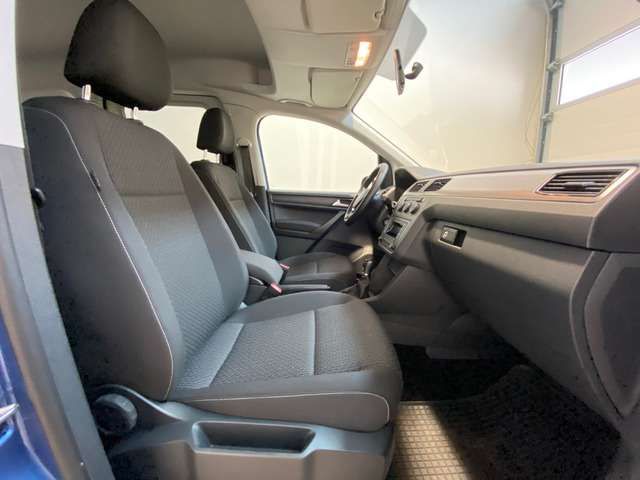 Volkswagen Caddy • 2018 • 105,735 km 9