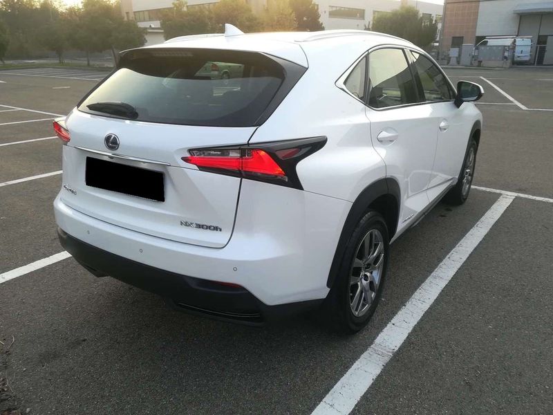 Lexus NX • 2017 • 157,000 km 12