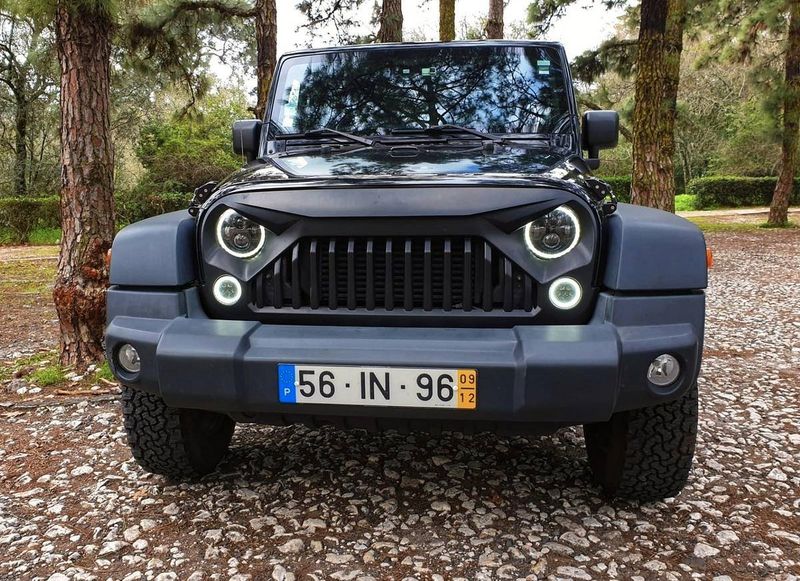 Jeep Commander • 2009 • 130,000 km 3