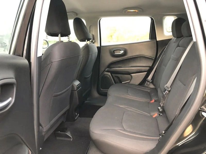 Jeep Compass • 2018 • 61,000 km 7