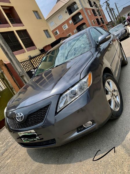Toyota Camry • 2007 • 2 km 1