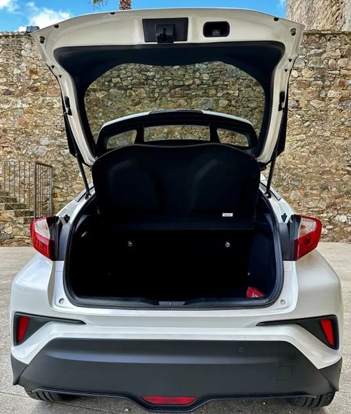 Toyota C-HR • 2020 • 97,000 km 8