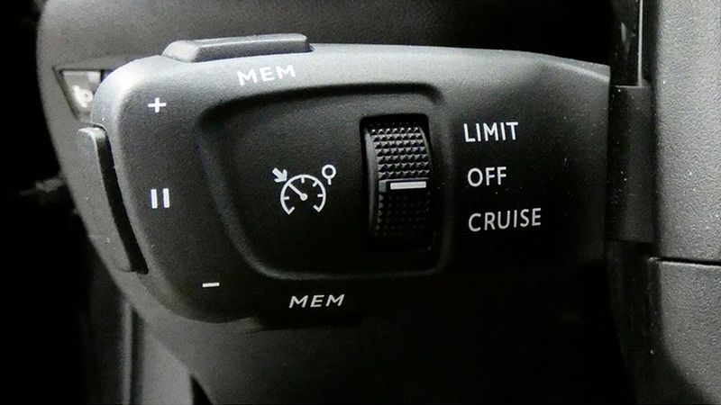 Citroën DS3 • 2022 • 35,320 km 32