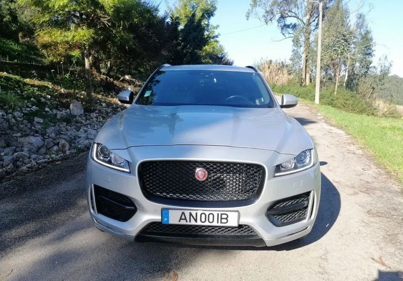 Jaguar F-Pace • 2018 • 79,000 km 1