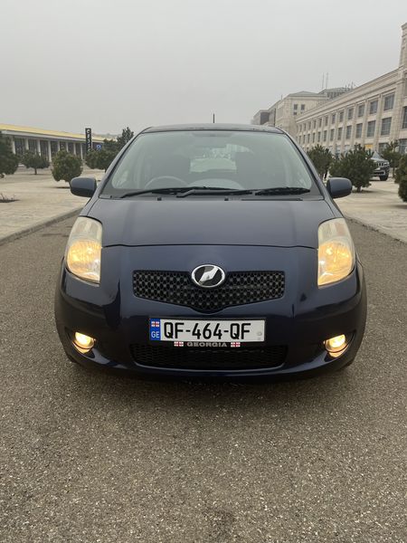 Toyota Vitz • 2006 • 172,337 km 3