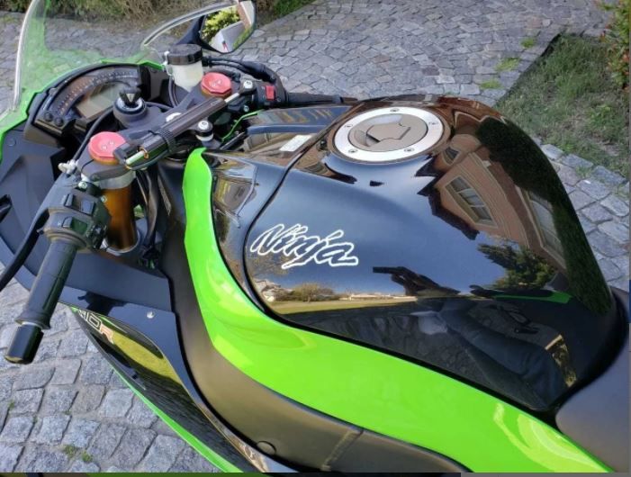 Kawasaki ninja zx 10r abs • 2013 • 25,000 km 7