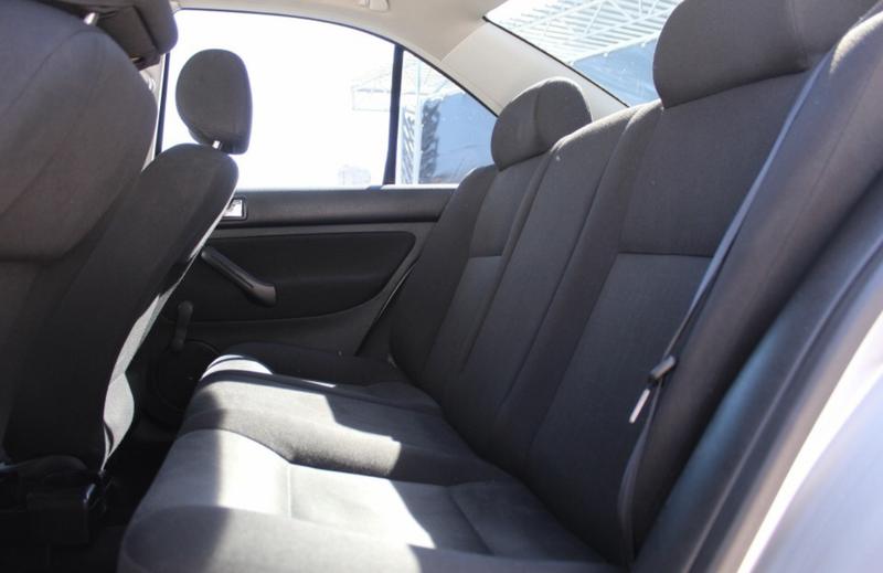 Volkswagen Jetta • 2015 • 30,000 km 9