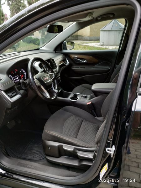 GMC Terrain • 2017 • 59,000 km 7