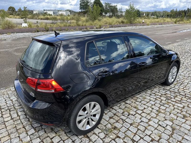 Volkswagen Golf • 2017 • 69,000 km 6