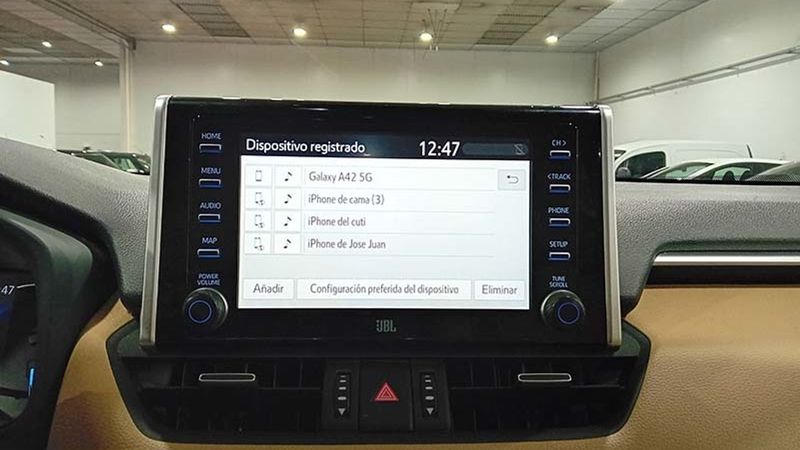 Toyota RAV4 Hybrid • 2020 • 10,501 km 12