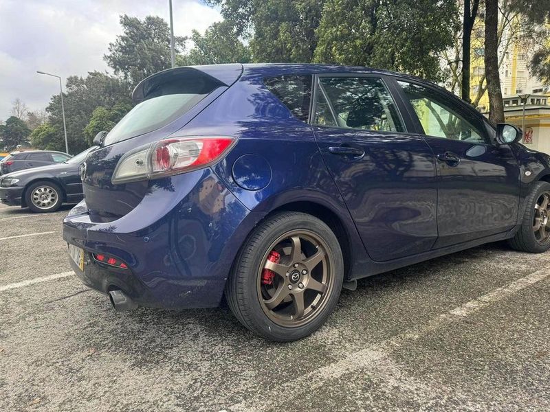 Mazda 3 • 2009 • 320,000 km 5