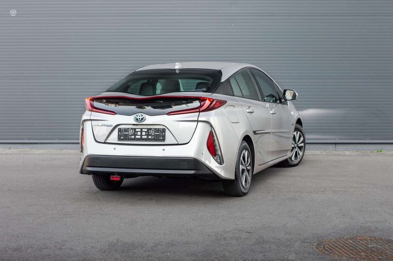 Toyota Prius • 2017 • 144,500 km 22