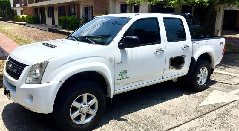 Chevrolet Luv • 2013 • 229,000 km 2