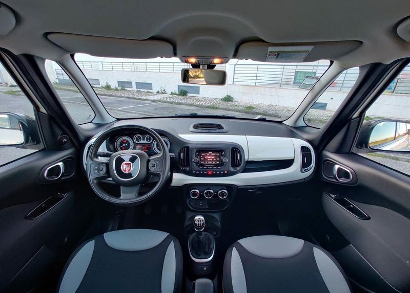 Fiat 500L • 2013 • 40,000 km 2